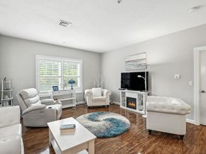 360 Andover St 2101, Danvers MA 01923