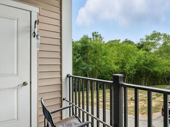 360 Andover St 2101, Danvers MA 01923