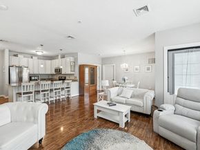 360 Andover St 2101, Danvers MA 01923