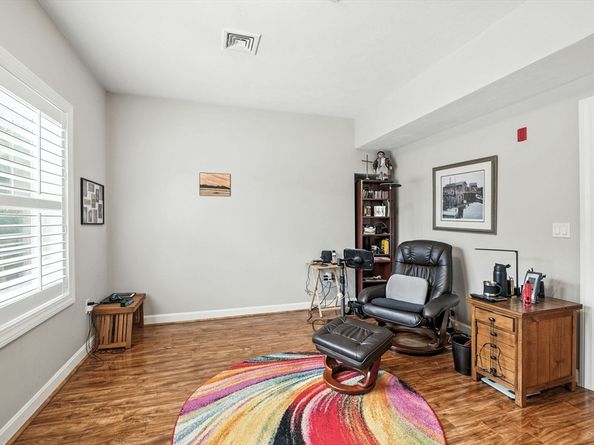 360 Andover St 2101, Danvers MA 01923