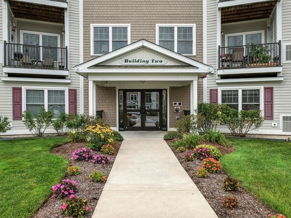 360 Andover St 2101, Danvers MA 01923