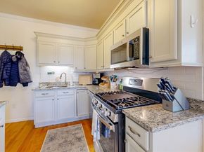 309-311 Emerson St 8, Boston MA 02127