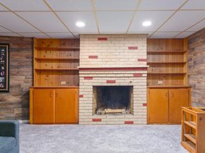 93 Longmeadow Ave, Worcester MA 01606