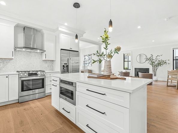 65 Summer St 1, Natick MA 01760