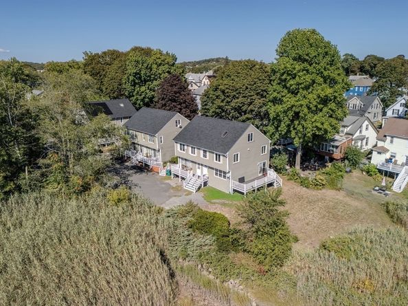 38 Browns Ave 38, Lynn MA 01905