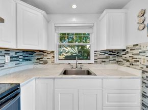 38 Browns Ave 38, Lynn MA 01905