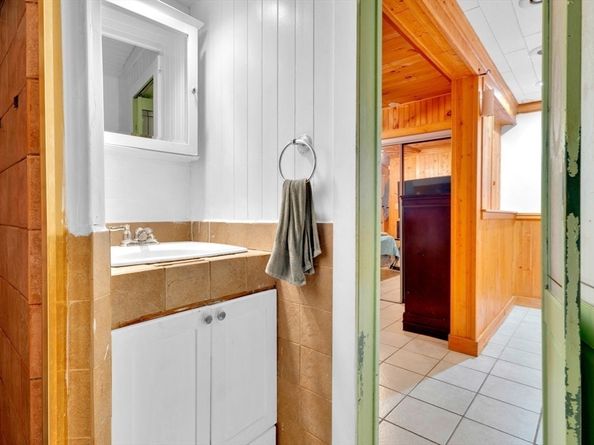 38 Browns Ave 38, Lynn MA 01905