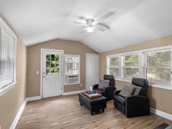 45 West St, Middleboro MA 02346