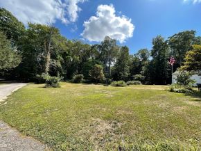 37 Katrina Road, Middleboro MA 02346