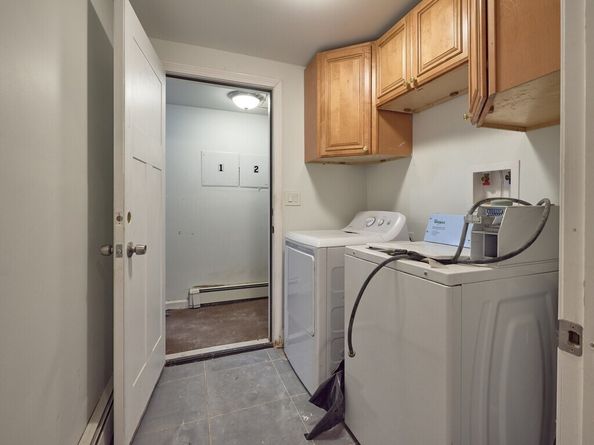 34 Garnet St, Fitchburg MA 01420