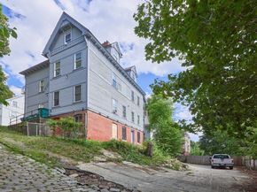 34 Garnet St, Fitchburg MA 01420