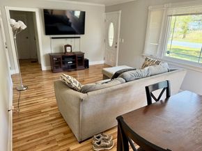 106 Baldwin Ave, Framingham MA 01701