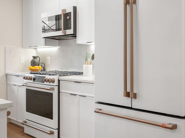 100 Lincoln Street 304, Boston MA 02135