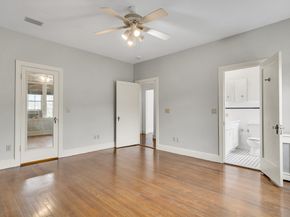 141 Beaconsfield Rd 6, Brookline MA 02445