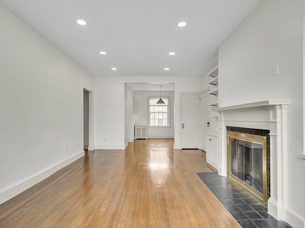141 Beaconsfield Rd 6, Brookline MA 02445