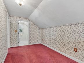 50 Hartford Ave E, Mendon MA 01756