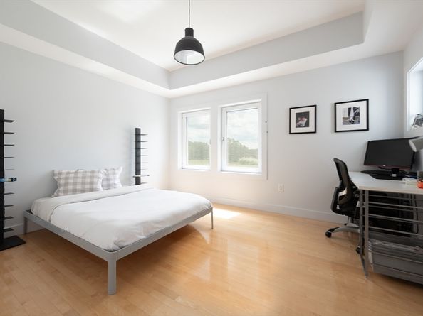 49 Powisset St, Dover MA 02030