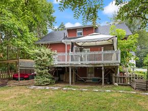 52 Burkeside Ave, Brockton MA 02301