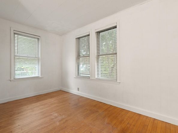 52 Burkeside Ave, Brockton MA 02301