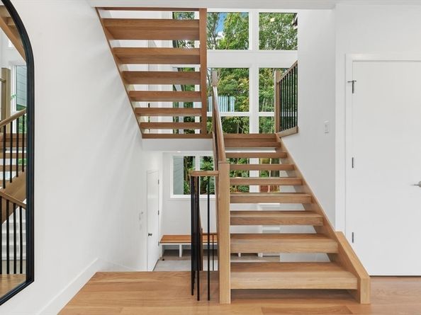 6 Linc Cole Lane, Lexington MA 02421