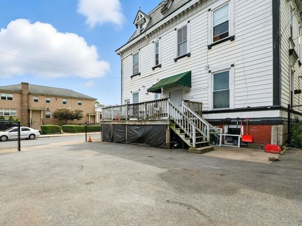 121 N Common, Lynn MA 01902