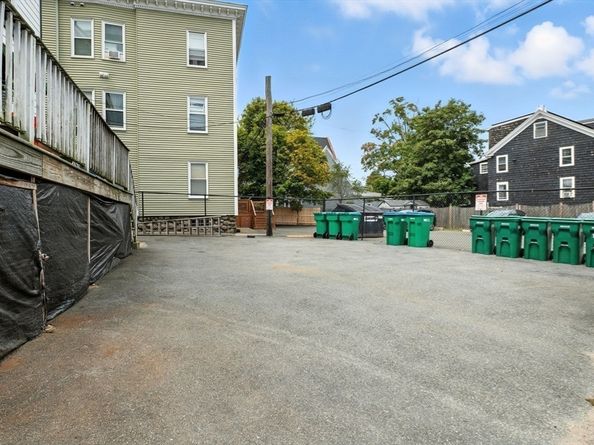 121 N Common, Lynn MA 01902
