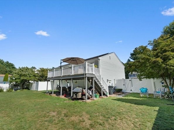 86 William Kelley Rd, Stoughton MA 02072
