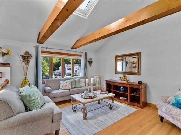 86 William Kelley Rd, Stoughton MA 02072