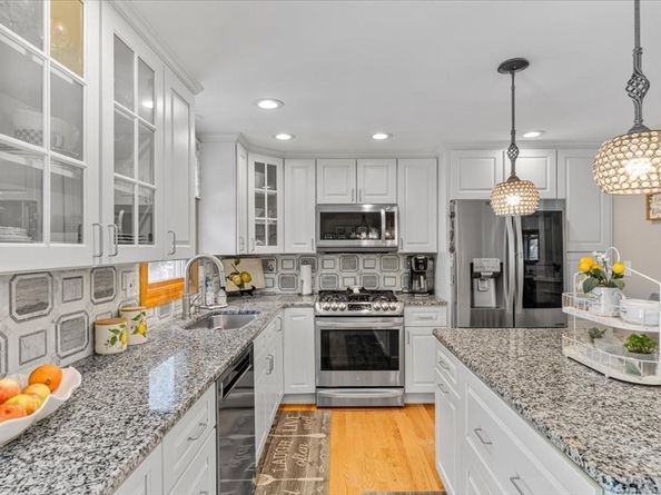 86 William Kelley Rd, Stoughton MA 02072
