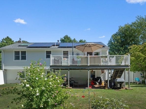 86 William Kelley Rd, Stoughton MA 02072