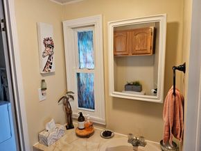 135 Pine Avenue, Sturbridge MA 01566