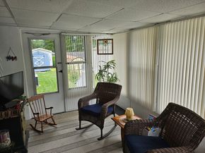 135 Pine Avenue, Sturbridge MA 01566