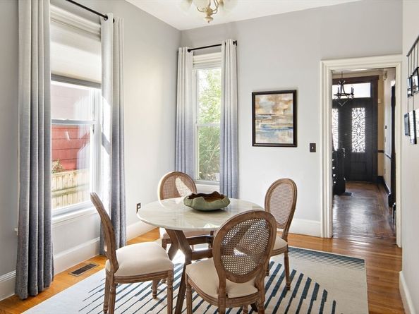8 Thornley St, Boston MA 02125