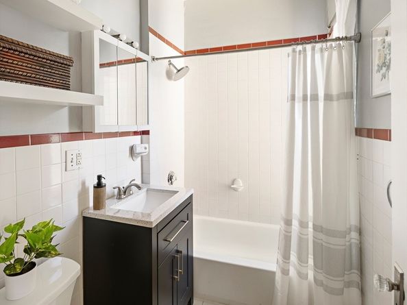 8 Thornley St, Boston MA 02125