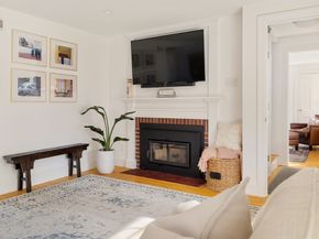 33 Pilgrim St, North Andover MA 01845