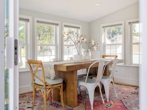 33 Pilgrim St, North Andover MA 01845