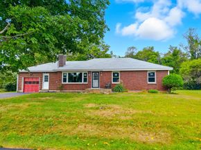 7 Millbury Blvd, Oxford MA 01540