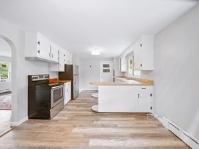 7 Millbury Blvd, Oxford MA 01540