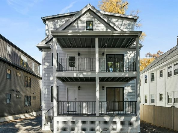 51 Walk Hill 3, Boston MA 02130