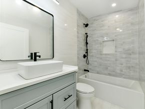 51 Walk Hill 3, Boston MA 02130