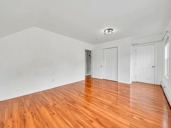 15 6th St, Leominster MA 01453