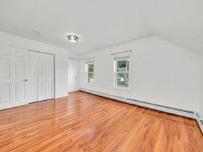 15 6th St, Leominster MA 01453