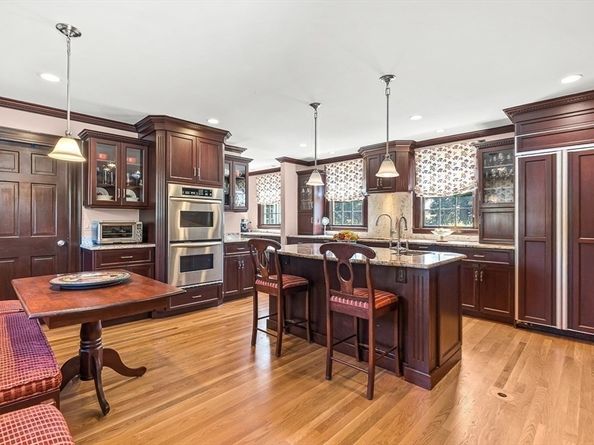 2 Everett Ave, Winchester MA 01890