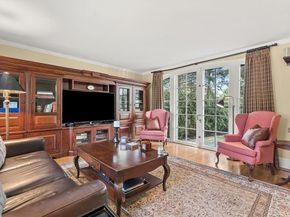2 Everett Ave, Winchester MA 01890