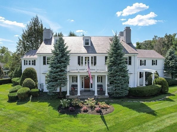 2 Everett Ave, Winchester MA 01890