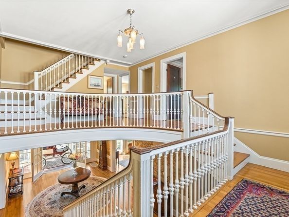 2 Everett Ave, Winchester MA 01890