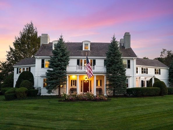 2 Everett Ave, Winchester MA 01890