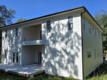 34 Hyde Park St