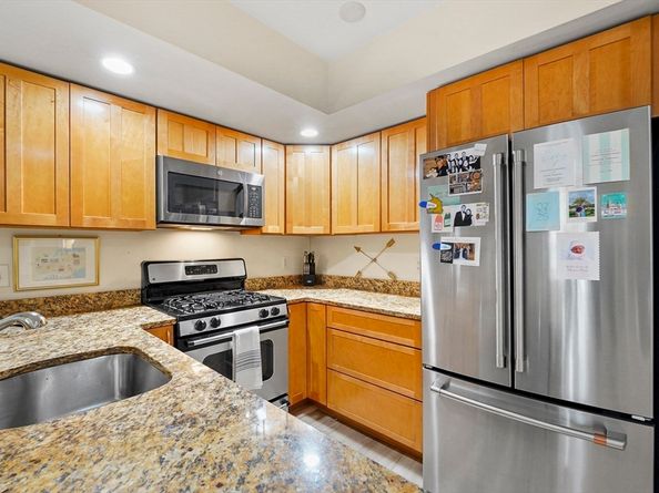 45 West Broadway 302, Boston MA 02127