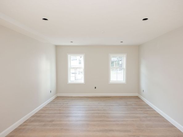 17-C Mott Street, Worcester MA 01604